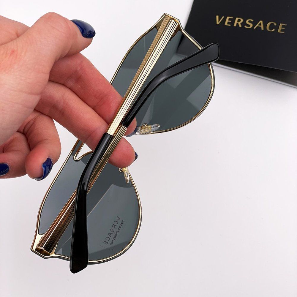 🔥 Versace Sunglasses VE2161 100287 Shield Gold Black Gray Unisex - Picture 3 of 11